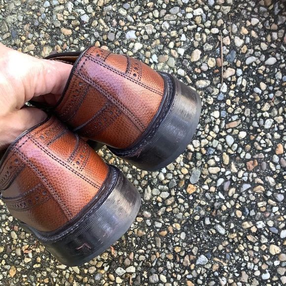 Mint Like New Vintage punched wing tip oxfords 8.5 - Picture 3 of 6